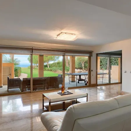 Pandora Limni By Mavroli