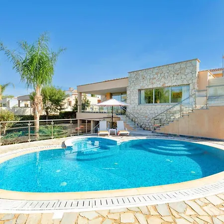 Pandora Limni By Villa