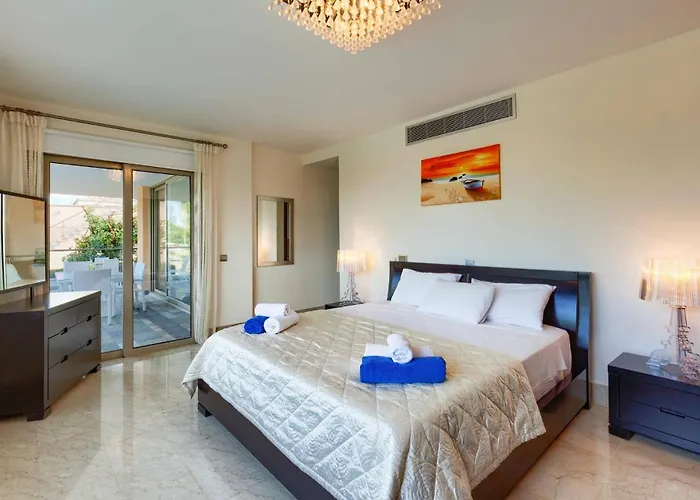 Pandora Limni By Villa *